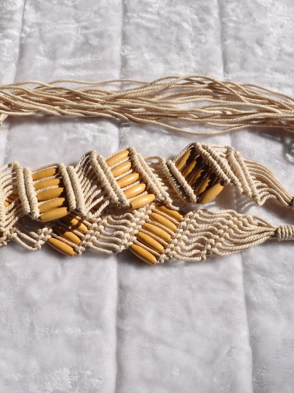 Belt Women's Bohemian boho-style tribal style belt features beige knotted macram
